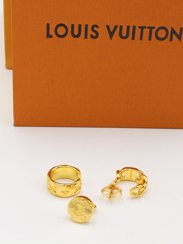 حلق لويس فيتون 3 قطع لوقو حلق louis vuitton