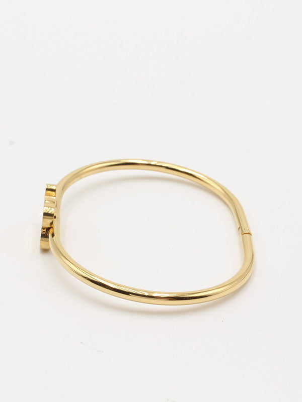 اسواره توس بانقل قولد اسواره دبدوب