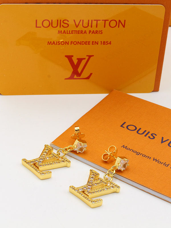 حلق لويس فيتون سكوير ستون زركون لوقو حلق louis vuitton
