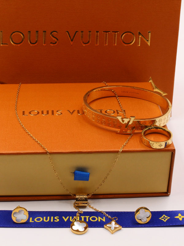 طقم لويس فيتون صدفي 4 قطع اطقم louis vuitton