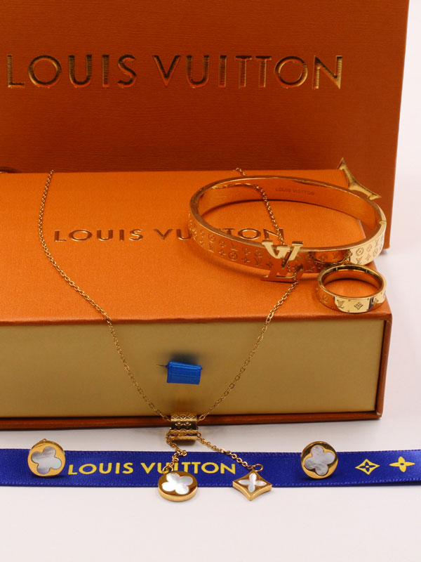طقم لويس فيتون صدفي 4 قطع اطقم louis vuitton