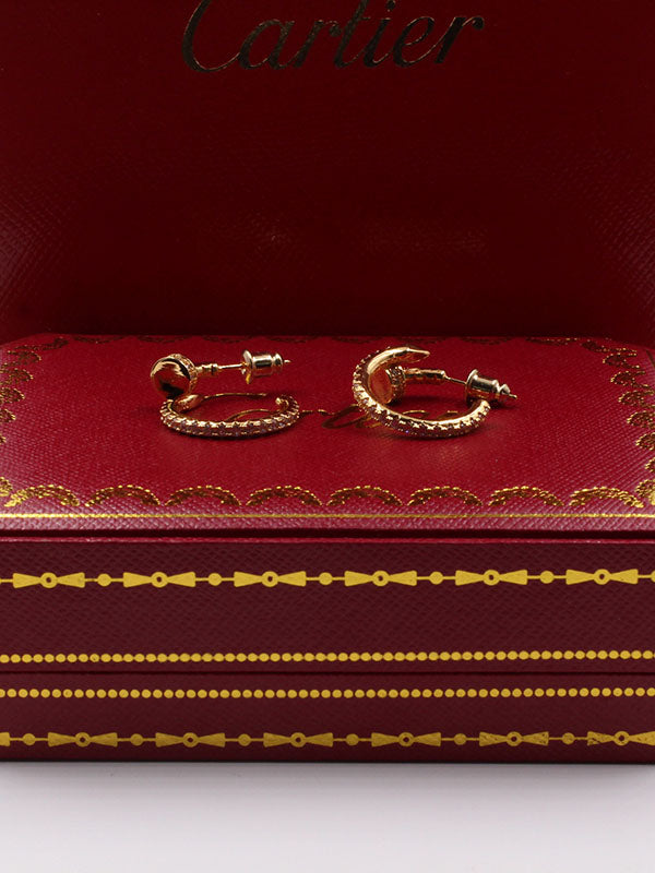 حلق كارتير مسمار زركون وسط حلق CARTIER