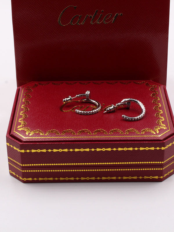 حلق كارتير مسمار زركون وسط حلق CARTIER