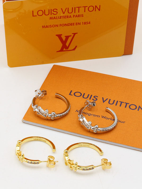 حلق لويس فيتون مديوم زركون لوقو حلق louis vuitton