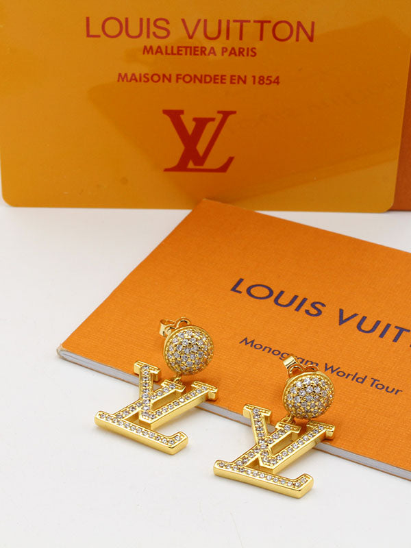 حلق لويس فيتون بيق زركون لوقو ذهبي حلق louis vuitton