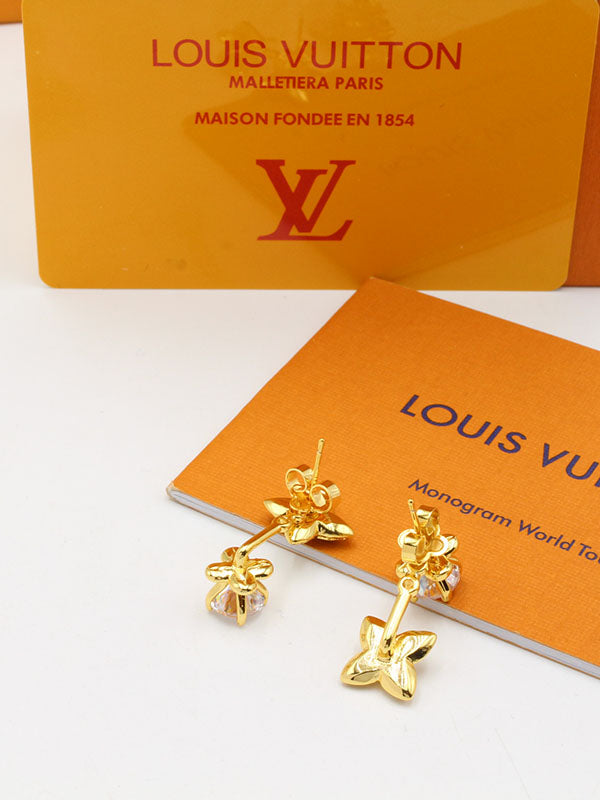 حلق لويس فيتون زركون باك سايد لوقو حلق louis vuitton ذهبي