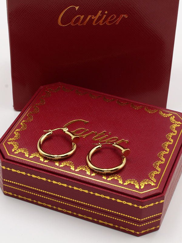 حلق كارتير مدور وسط حلق CARTIER