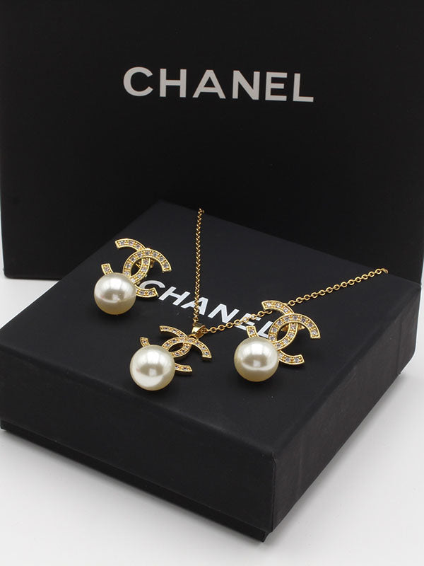 طقم شانيل زركون لولو ناعم اطقم chanel