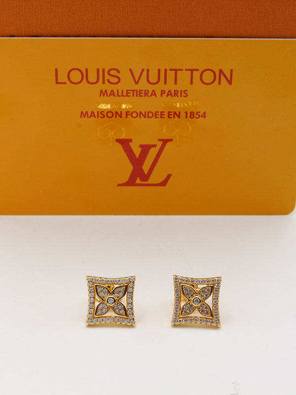 حلق لويس فيتون زركون تو فلاور لوقو حلق louis vuitton ذهبي