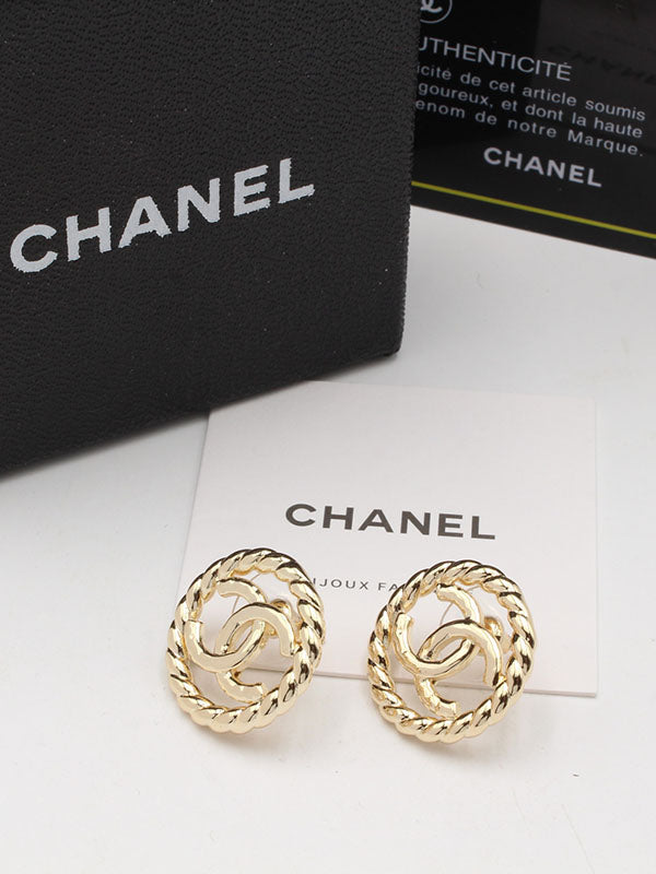 حلق شانيل ميتال قولد لوقو حلق chanel