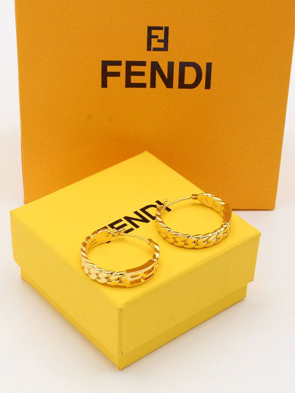 حلق فندي ميتال وسط لوقو حلق fendi