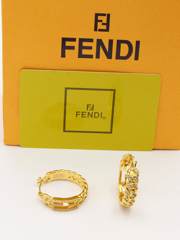 حلق فندي ميتال وسط زركون لوقو حلق fendi