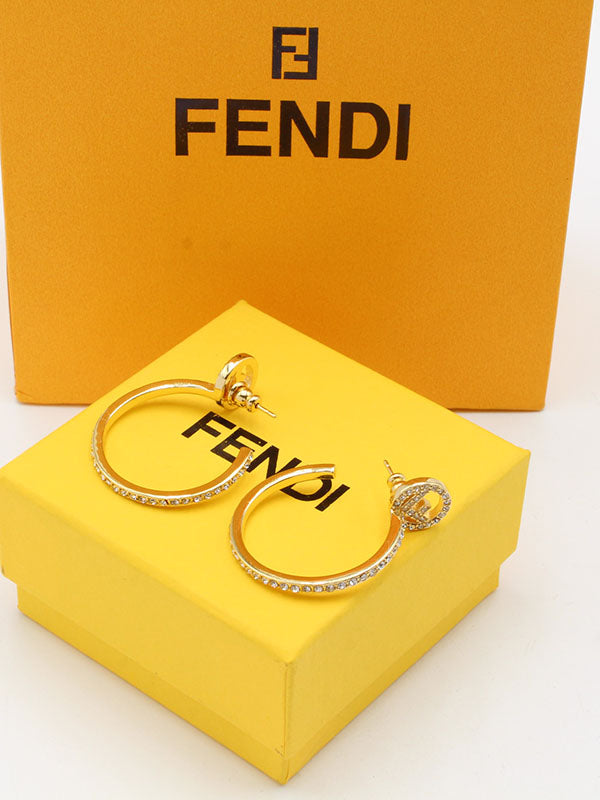 حلق فندي زركون وسط لوقو ذهبي حلق fendi