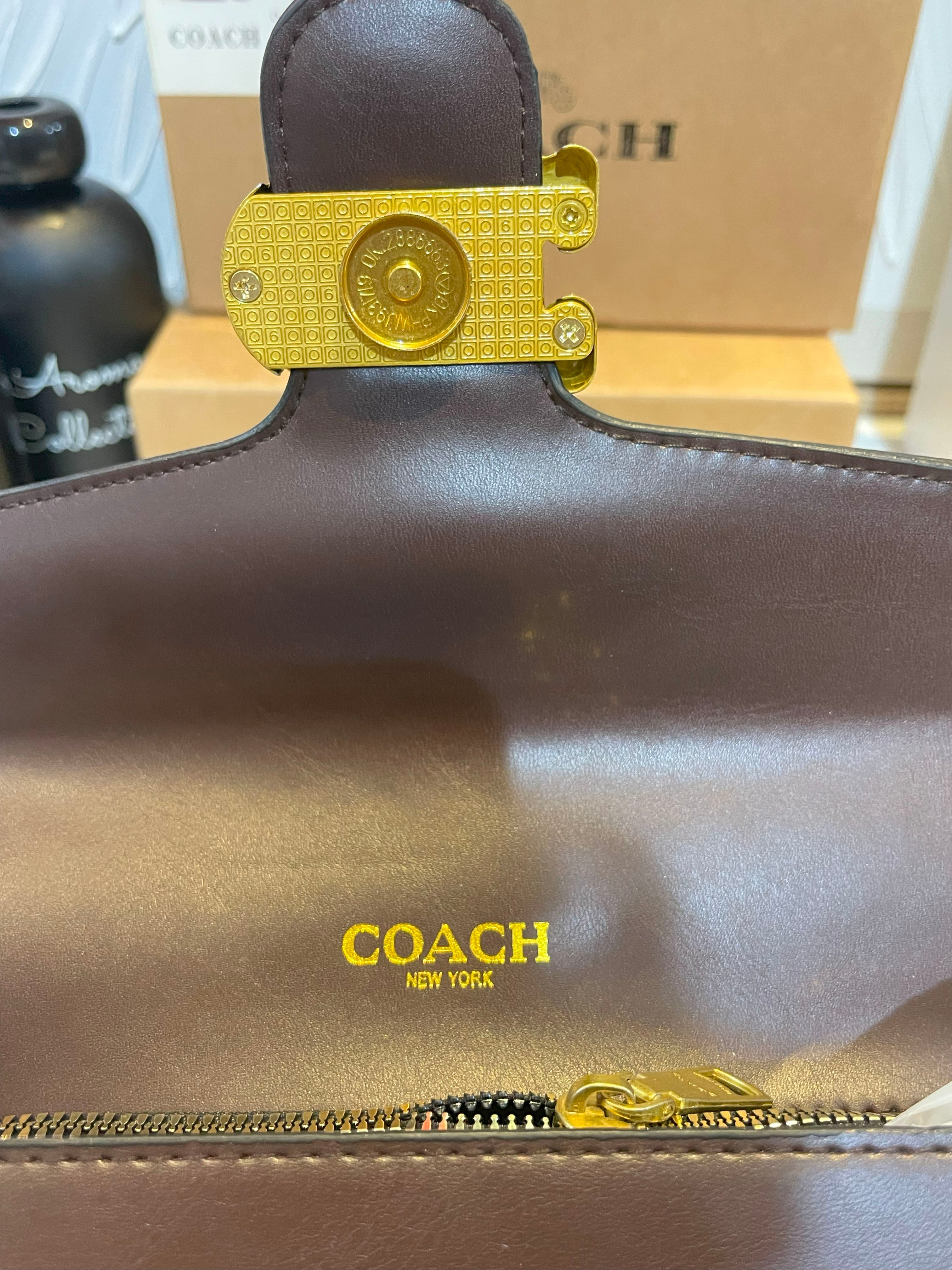 شنطة كوتش الماستر شنط وحقائب coach bags