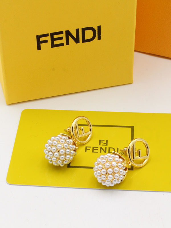 حلق فندي بيرل بول لوقو حلق fendi