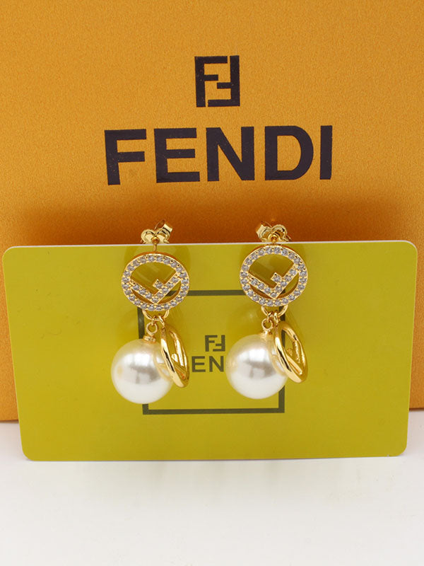 حلق فندي لولو زركون لوقو حلق fendi ذهبي