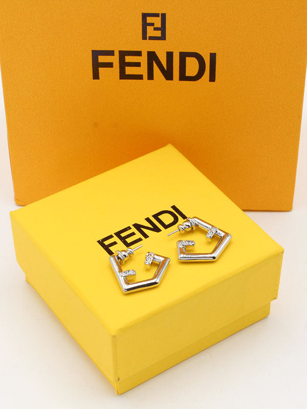 حلق فندي جيومترك لوقو حلق fendi