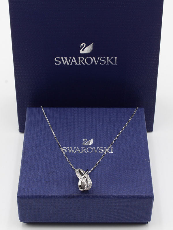 سلسال سواروفسكي X سلسال Swarovski