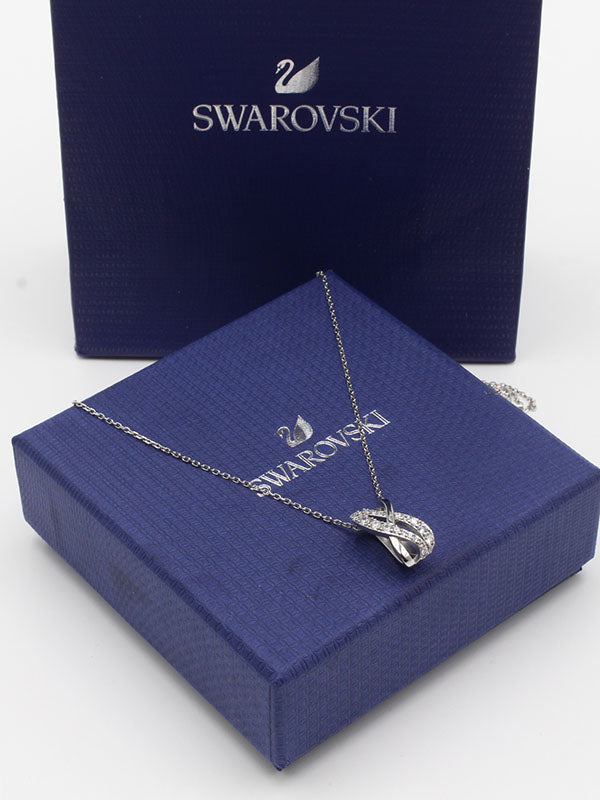 سلسال سواروفسكي X سلسال Swarovski