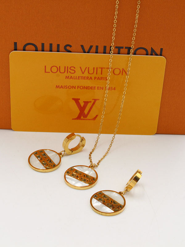طقم لويس فيتون وايت شيل مدور 2 قطع اطقم louis vuitton