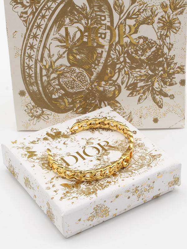 اسواره ديور بانقل ذهبي اسواره dior