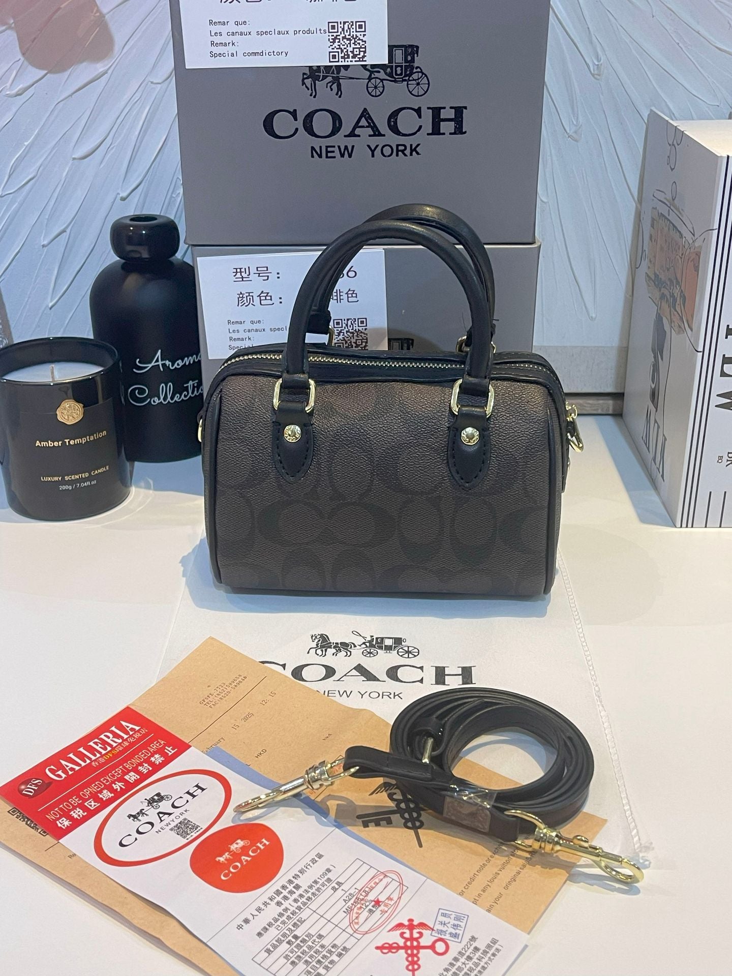 شنطة كوتش روان صغيره شنط وحقائب coach bags