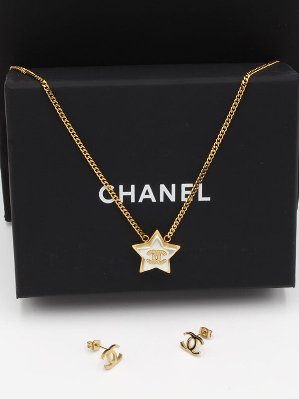 طقم شانيل شيل ستار لوقو اطقم chanel ذهبي