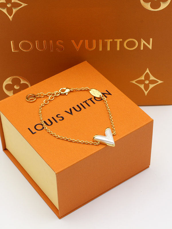 اسواره لويس فيتون شيل v اسواره louis vuitton