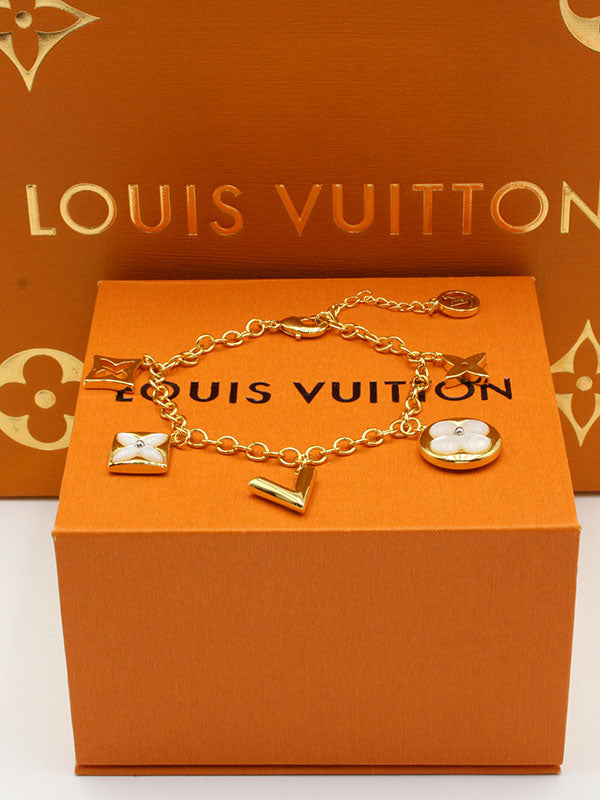 اسواره لويس فيتون ملتي بنتدنت اسواره louis vuitton ذهبي