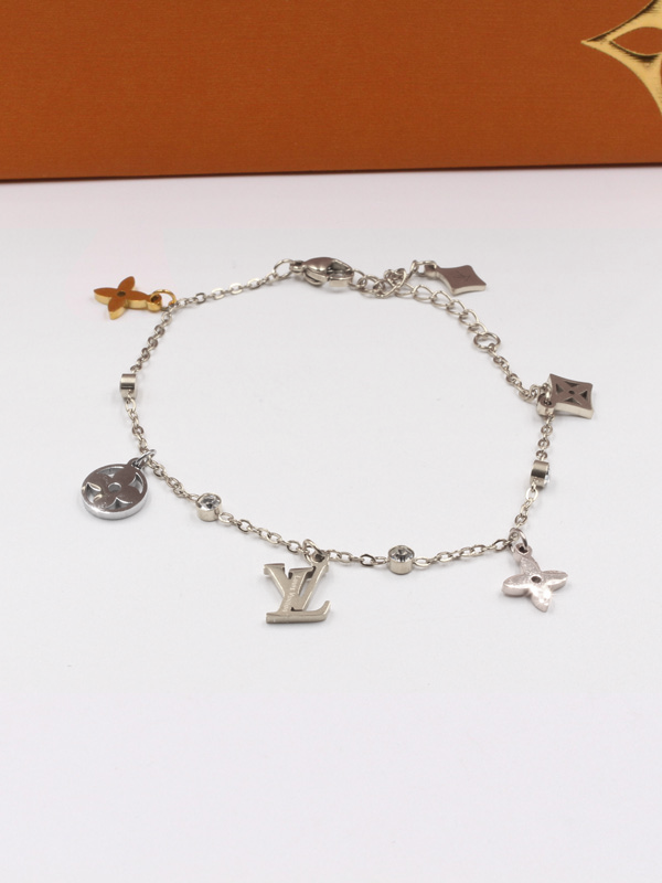 اسواره لويس فيتون بنتدنت ملونه اسواره louis vuitton فضي