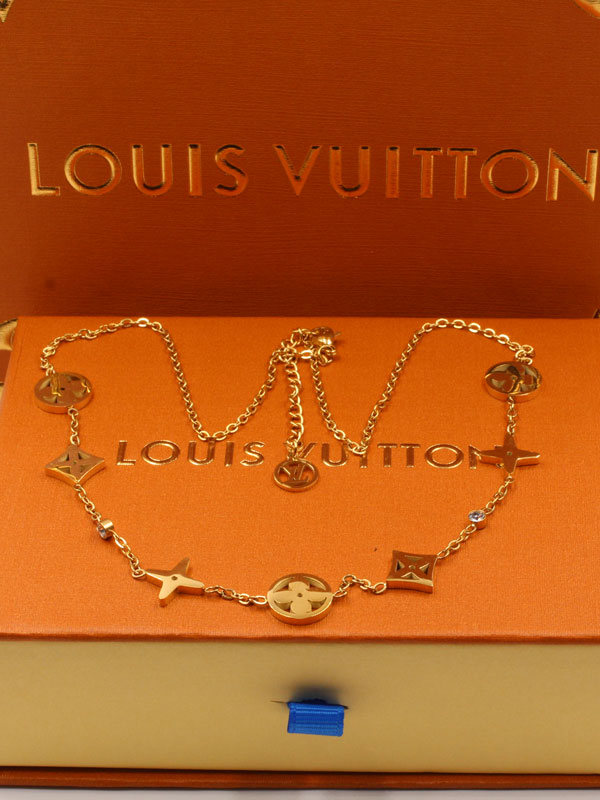 سلسال لويس فيتون لوقو ذهبي سلسال louis vuitton