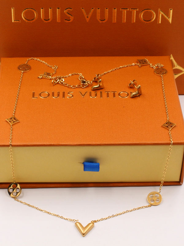 طقم لويس فيتون طويل اطقم louis vuitton