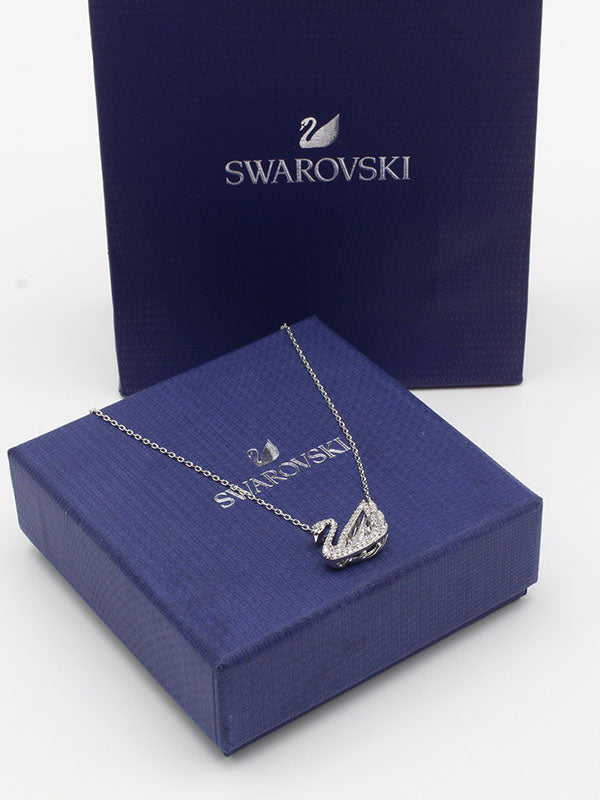 سلسال سواروفسكي سوان زركون وسط سلسال Swarovski فضي