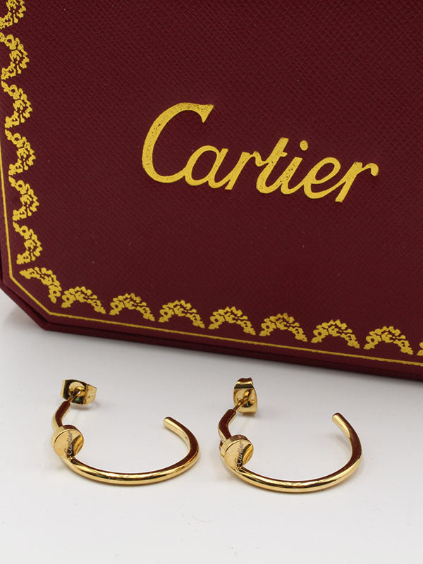 حلق كارتير مسمار لوقو وسط حلق CARTIER ذهبي