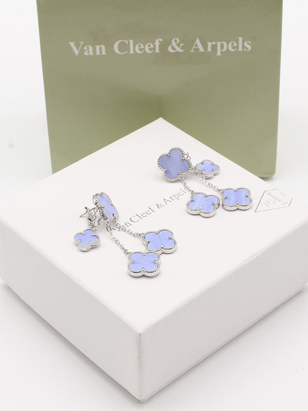 حلق فان كليف 4 ورود وسط حلق van cleef