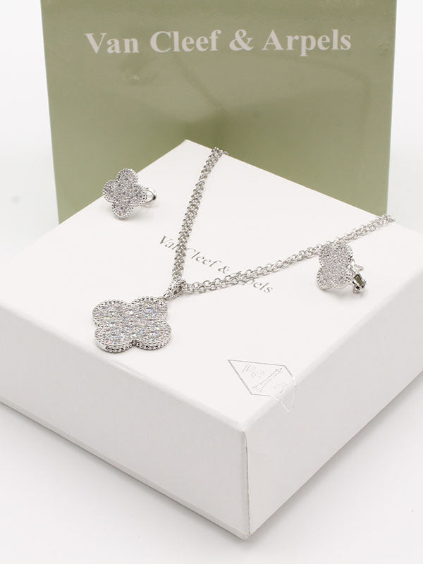 طقم فان كليف ورده كبيره زركون اطقم van cleef