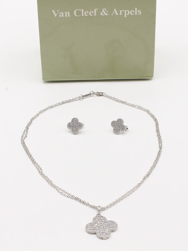 طقم فان كليف ورده كبيره زركون اطقم van cleef
