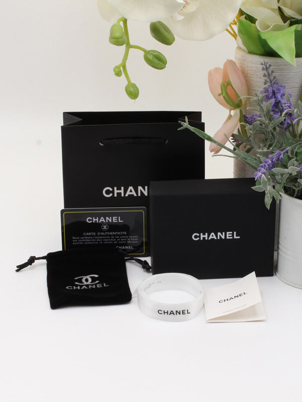 ملحقات شانيل 7 قطع هدايا chanel