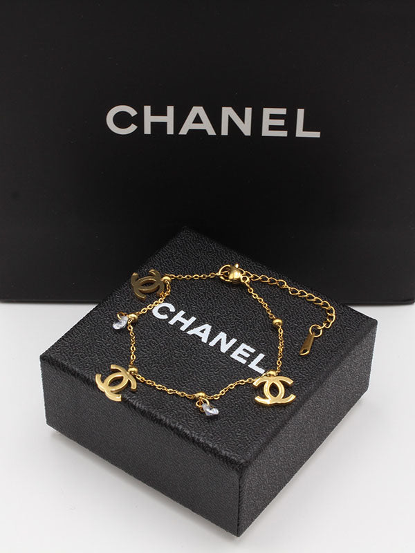 اسوارة شانيل بندنت ناعم لوقو اسواره chanel