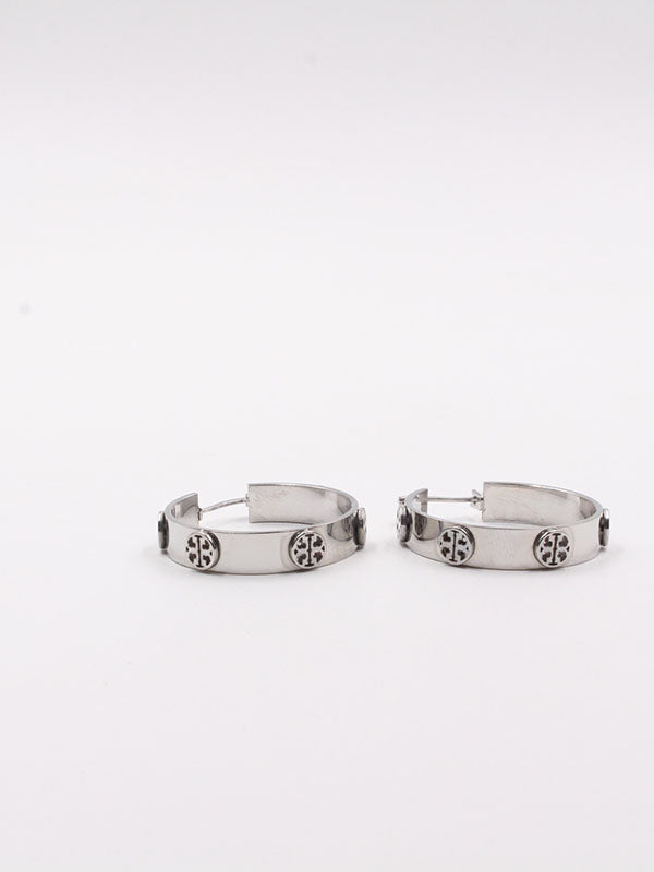 حلق توري بورش سيركل لوقو وسط حلق tory burch