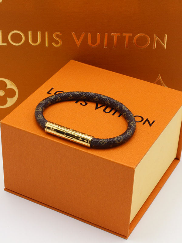 اسواره لويس فيتون ليذر براون اسواره louis vuitton