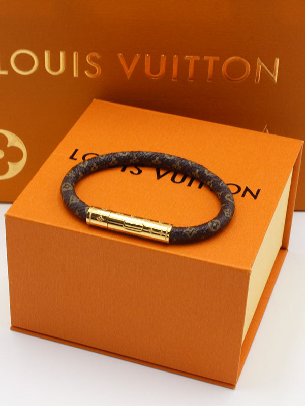 اسواره لويس فيتون ليذر براون اسواره louis vuitton بني