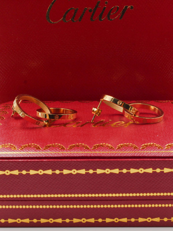 حلق كارتير لوف دوائر حلق CARTIER