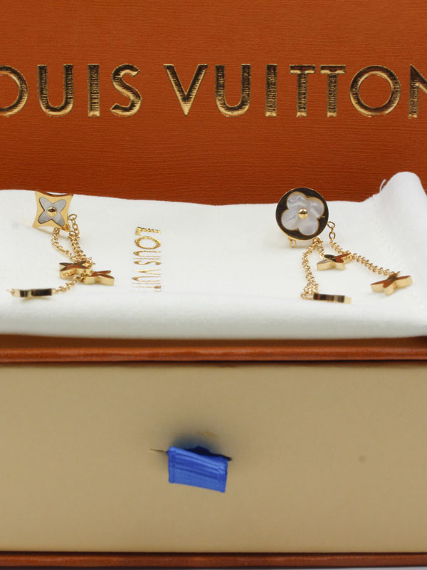 حلق لويس فيتون وايت شيل طويل حلق louis vuitton