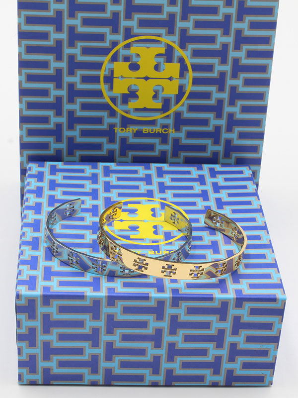 اسواره توري بورش بانقل فلات اسواره tory burch