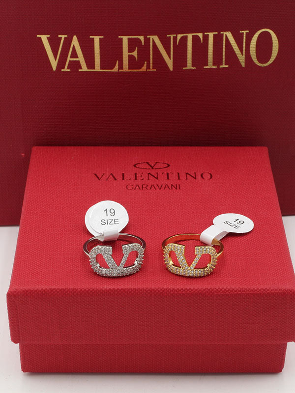 خاتم فالنتينو زركون وسط خواتم VALENTINO