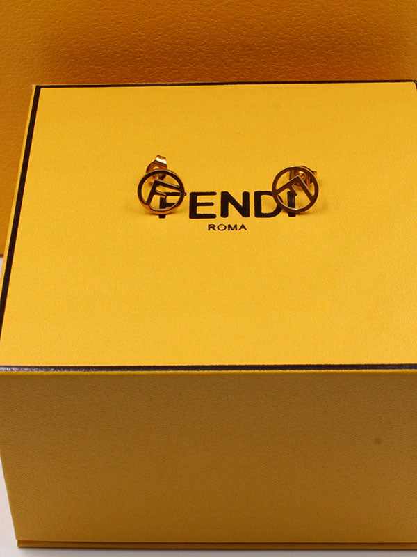 حلق فندي لوقو ذهبي صغير حلق fendi