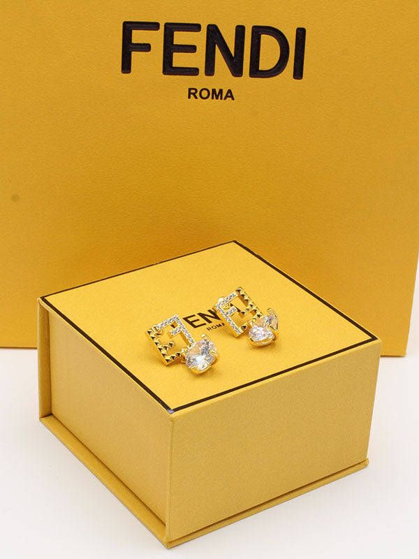 حلق فندي زركون سكوير ستون حلق fendi ذهبي