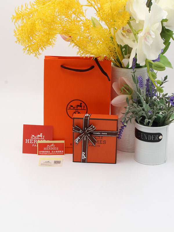 ملحقات هيرمز الجديده هدايا HERMES