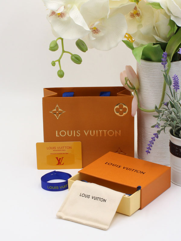 ملحقات لويس فيتون الاصـلية هدايا louis vuitton